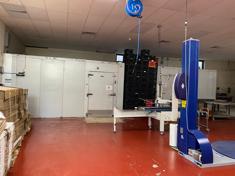 More Photos Of 150 Wildey St, Tarrytown Flex For Sale