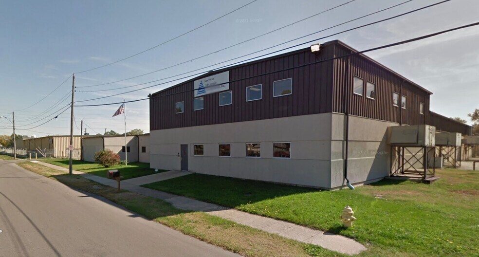 More Photos Of 1101 S Lafayette St, Elkhart Manufacturing For Lease