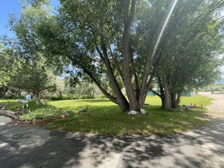 More Photos Of 1730 US Highway 287, Lander Self Storage For Sale