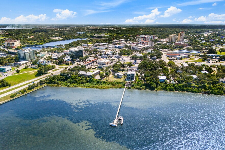 More Photos Of 1811 Riverview Dr, Melbourne Office Residential For Sale