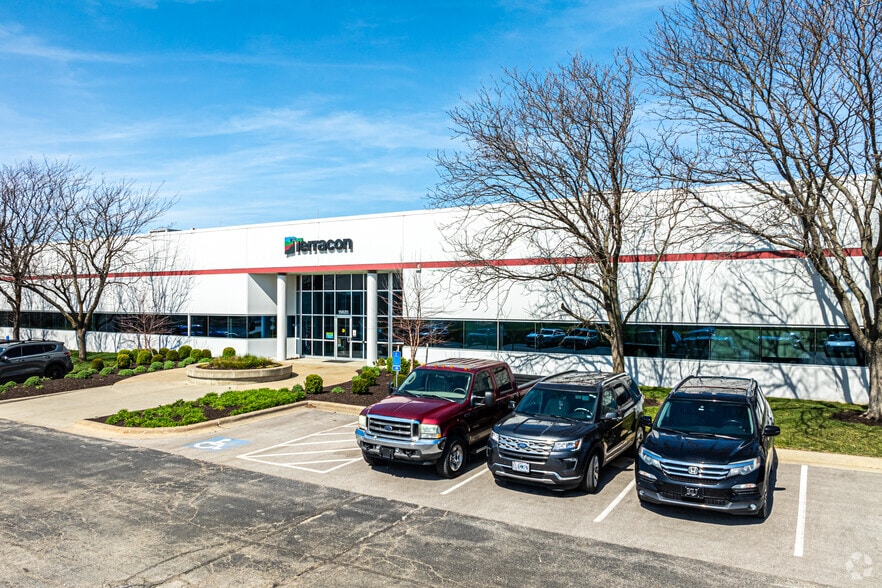 More Photos Of 16025 W 113th St, Lenexa Unknown For Lease