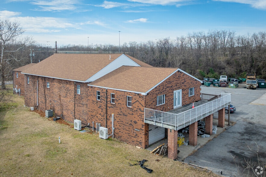 More Photos Of 6302A Old North Point Rd, Sparrows Point Medical For Lease