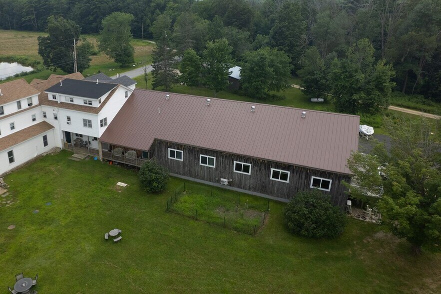 More Photos Of 275 Jenness Pond Rd, Northwood Hotel For Sale
