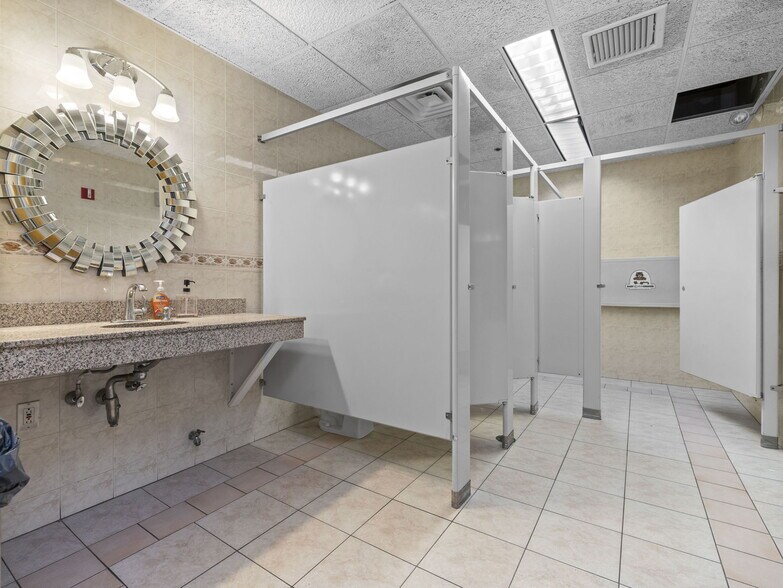 More Photos Of 12 Washington St, Natick Office For Lease