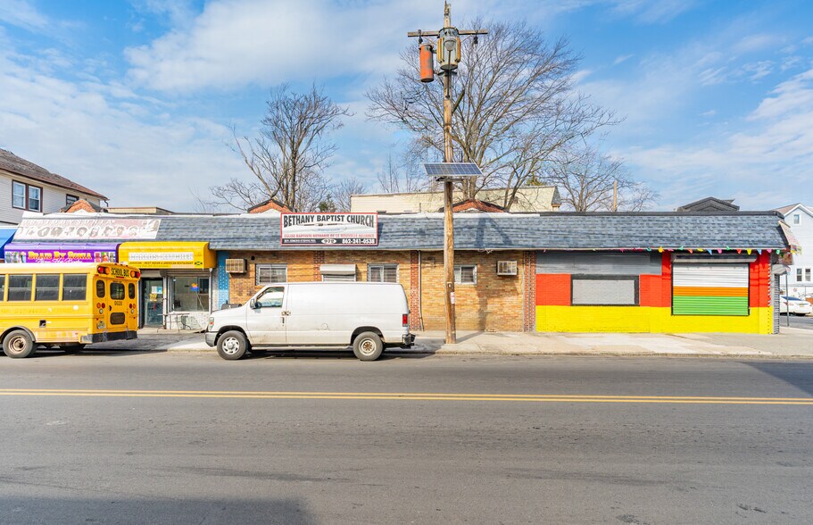 More Photos Of 203-205 Alexander St, Newark Storefront For Sale