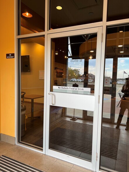 More Photos Of 269 16th St W, Dickinson Freestanding For Lease