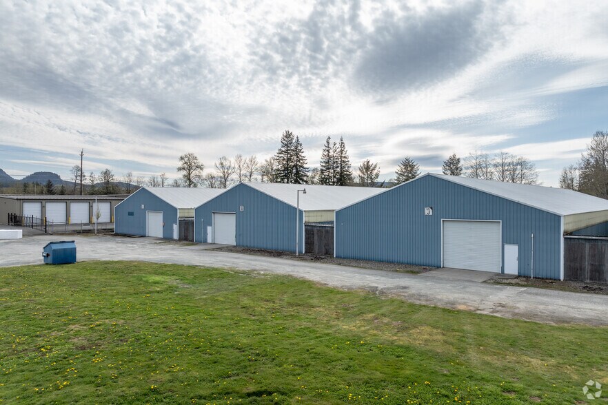 More Photos Of 33809 State Route 2, Sultan Warehouse For Lease