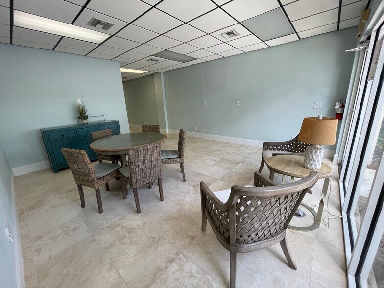 More Photos Of 3975 20th St, Vero Beach Medical For Lease