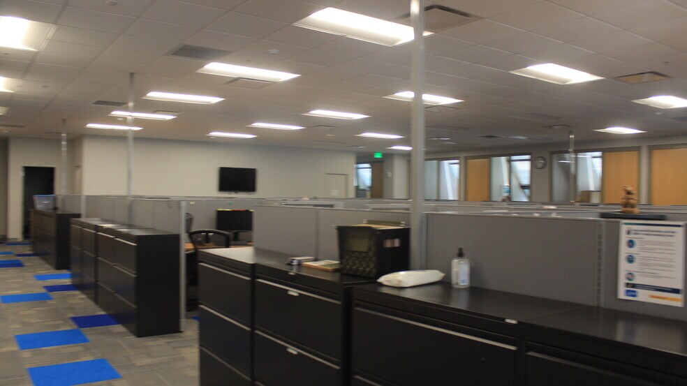 More Photos Of 1 Independent Dr, Jacksonville Office For Sale