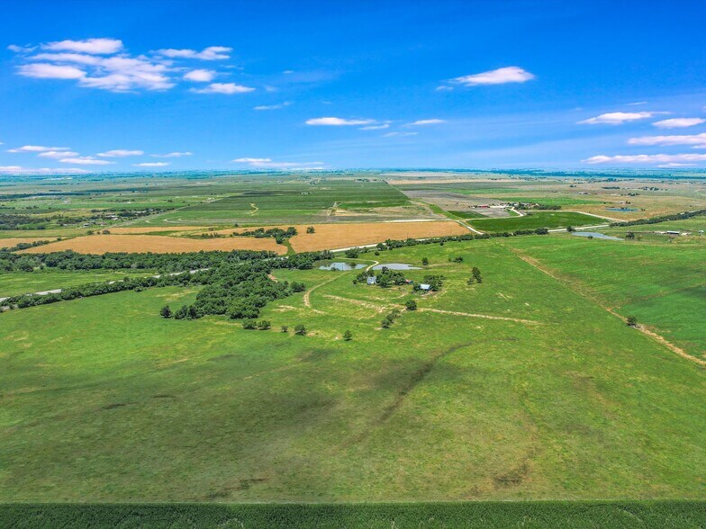 More Photos Of 16421 SH-95, Coupland Land For Sale