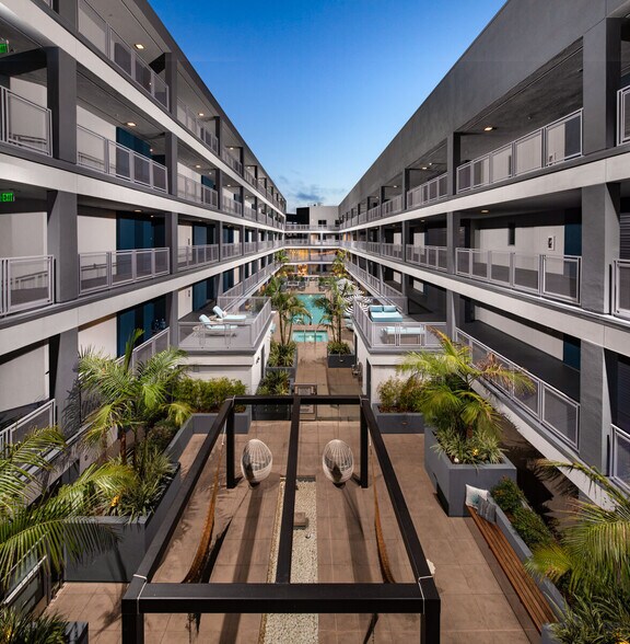More Photos Of 11924 W Washington Blvd, Los Angeles Apartments For Lease
