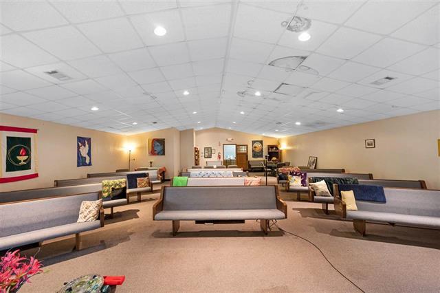 More Photos Of 816 W Gore Blvd, Lawton Office For Sale