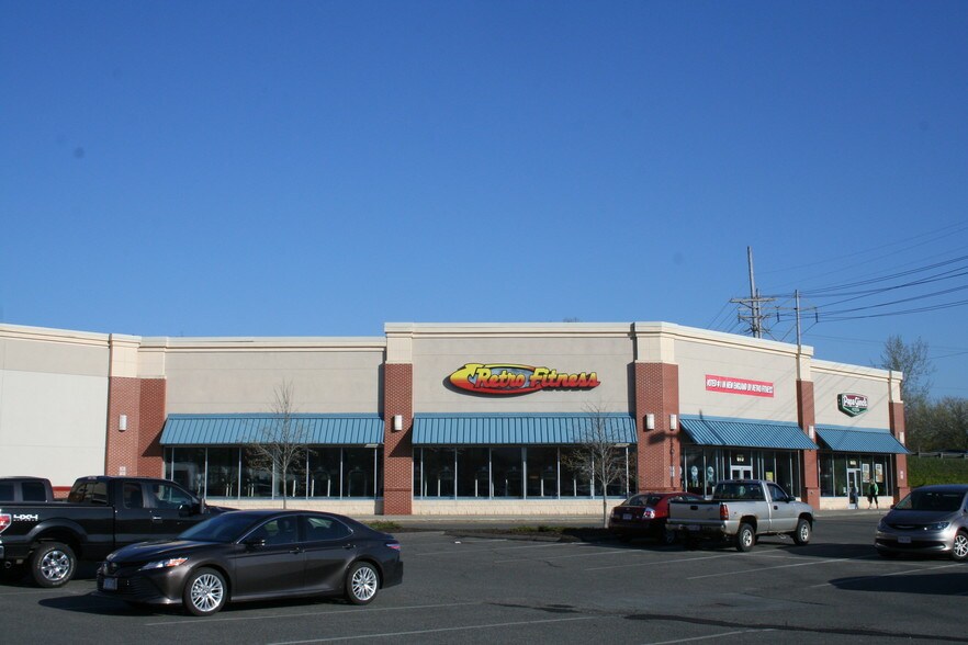 More Photos Of 685 Merrill Rd, Pittsfield Freestanding For Lease