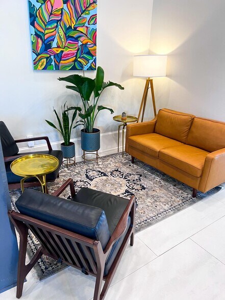 More Photos Of 1808 Front St, Slidell Office For Sale