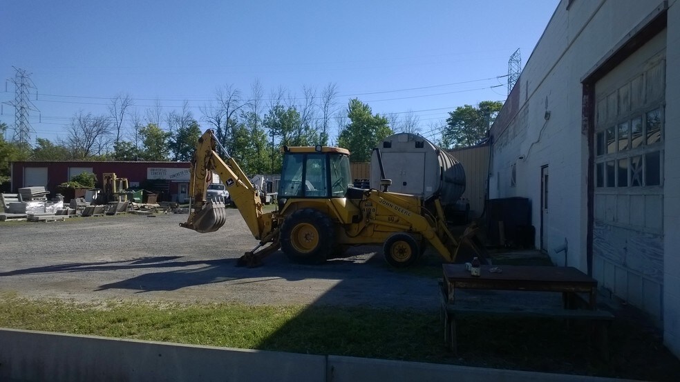 More Photos Of 5970 Butternut Dr, East Syracuse Light Manufacturing For Sale