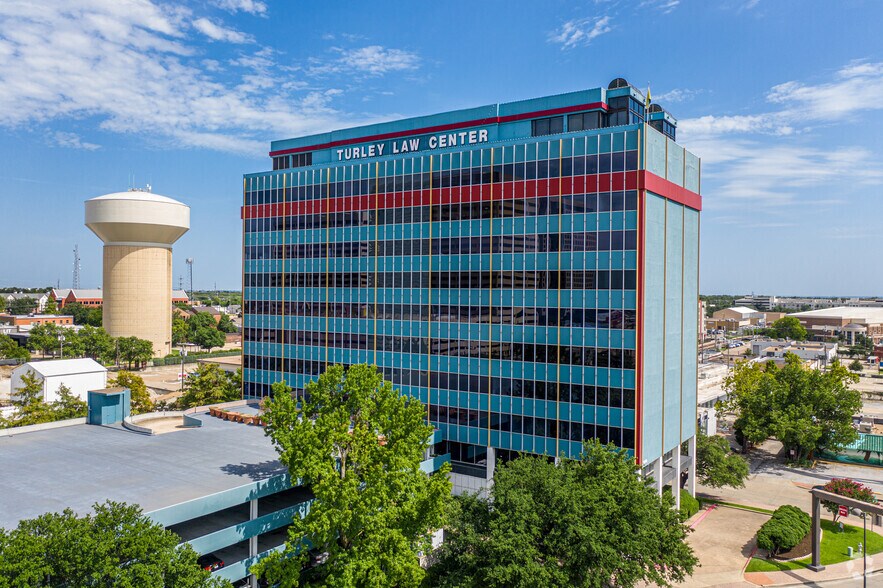 More Photos Of 6440 N Central Expy, Dallas Office For Lease