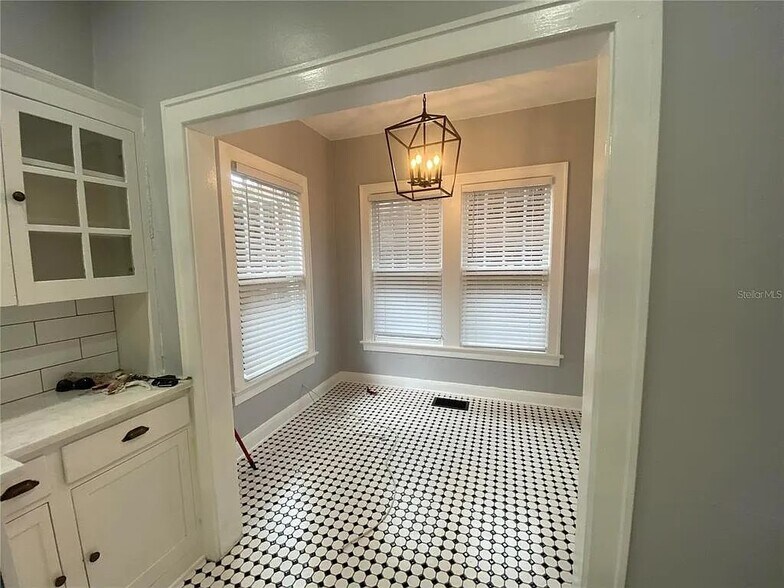 More Photos Of 5205 N Central Ave, Tampa Apartments For Sale