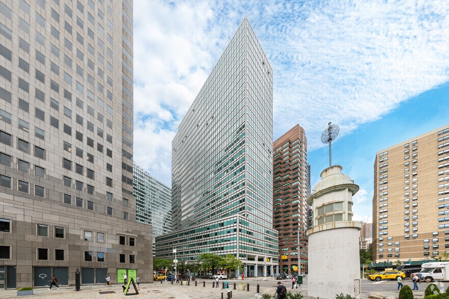 More Photos Of 200 Pearl St, New York Apartments For Lease