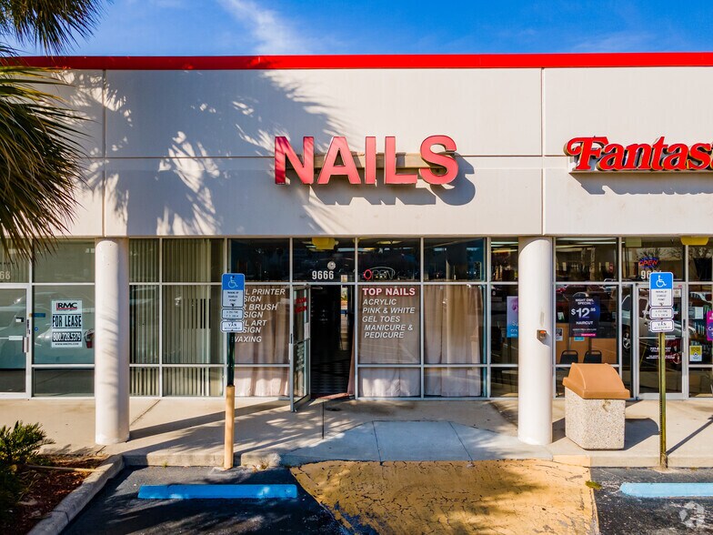 More Photos Of 9550-9690 Us Highway 19, Port Richey Unknown For Lease