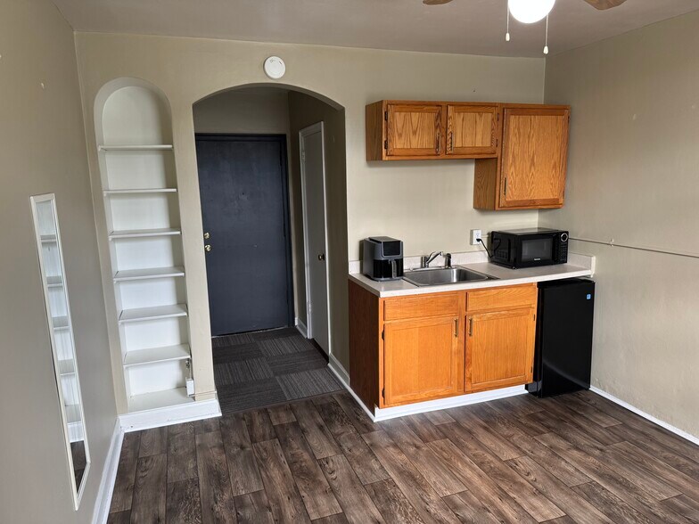 More Photos Of 7430 Harwood Ave, Milwaukee Apartments For Sale