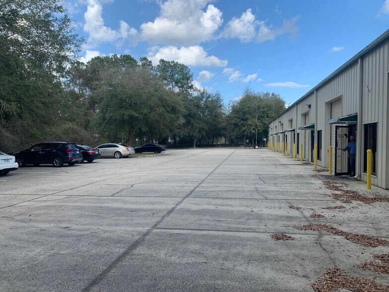 More Photos Of 3516 Enterprise Way, Green Cove Springs Warehouse For Lease