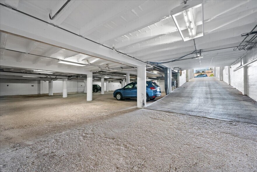 More Photos Of 1803-1807 Capitol Ave, Cheyenne Office For Sale