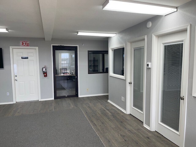 More Photos Of 6312 S I-45, Wilmer Warehouse For Sale