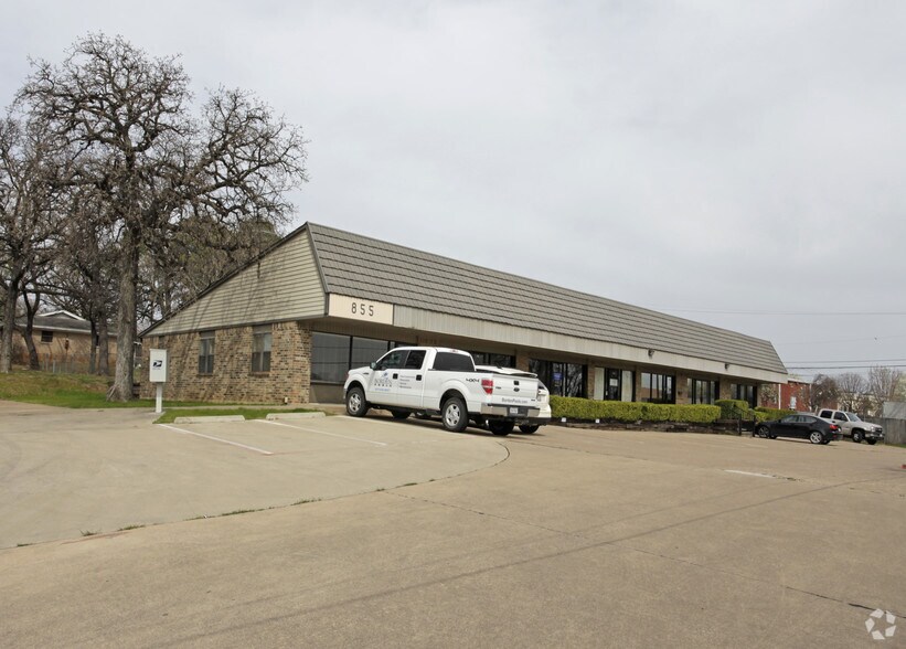 More Photos Of 855 Davis Blvd, Southlake Office For Lease
