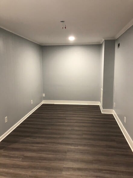 More Photos Of 1001-1017 Dresser Ct, Raleigh Office For Lease