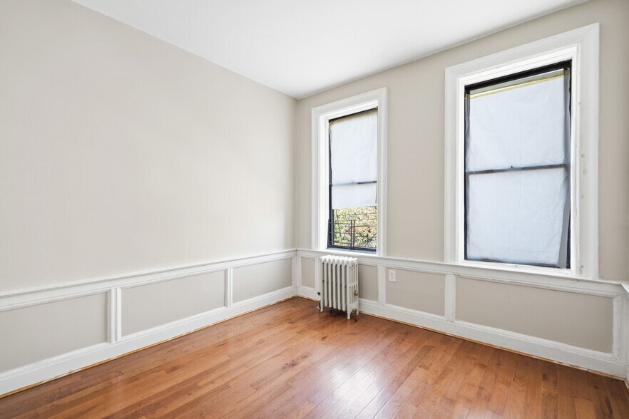 More Photos Of 596 Wyona St, Brooklyn Apartments For Sale