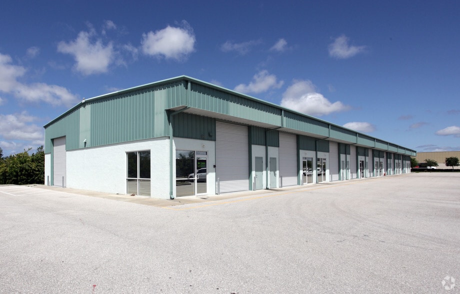 Primary Photo Of 8281-8297 Blaikie Ct, Sarasota Warehouse For Lease