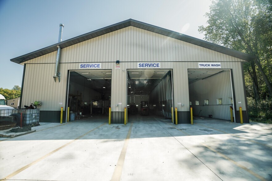 More Photos Of 145 Railroad Ave, Ellsworth Industrial For Sale