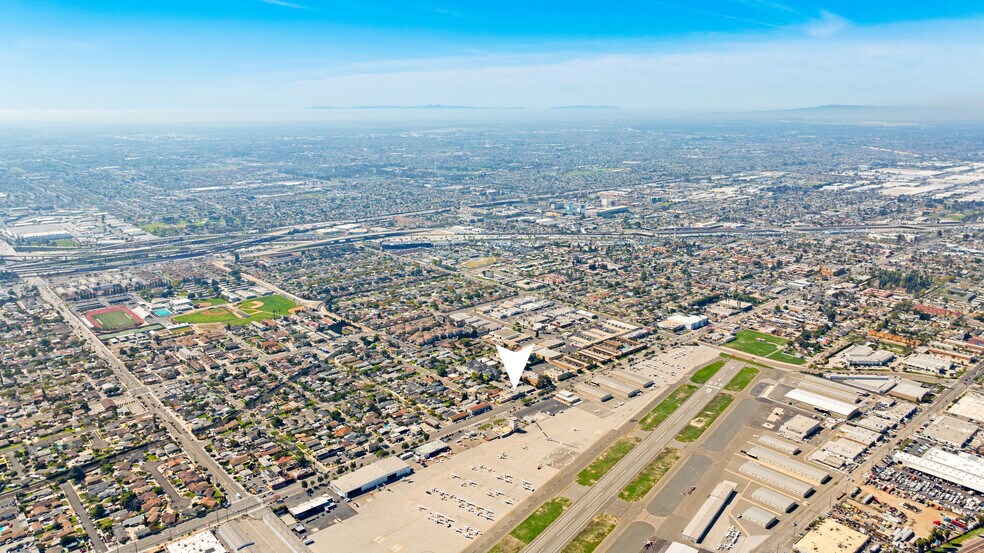 More Photos Of 4100 W Commonwealth Ave, Fullerton Office For Sale