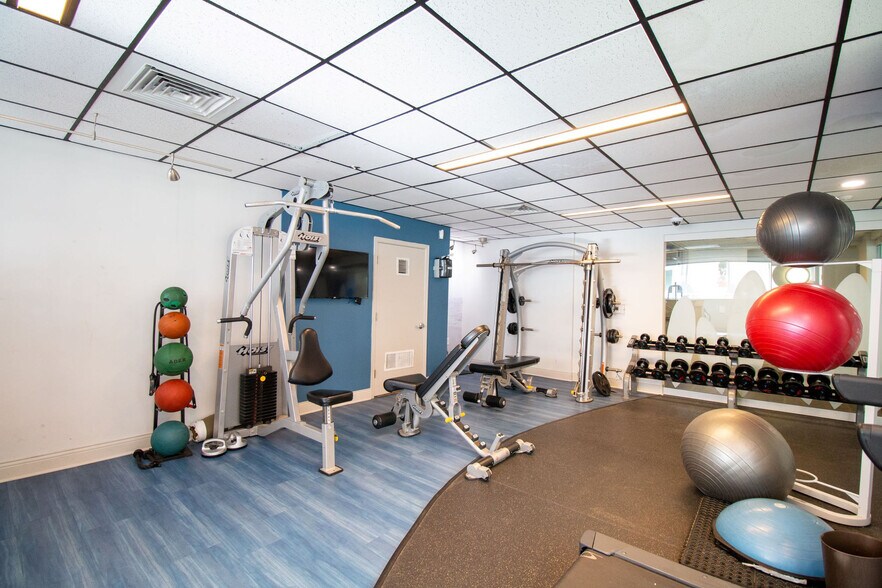 More Photos Of 205 34th St, Virginia Beach Apartments For Lease
