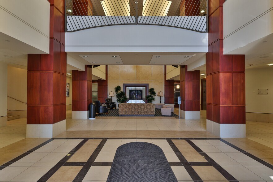More Photos Of 3701 Corporate Pky, Center Valley Office For Lease