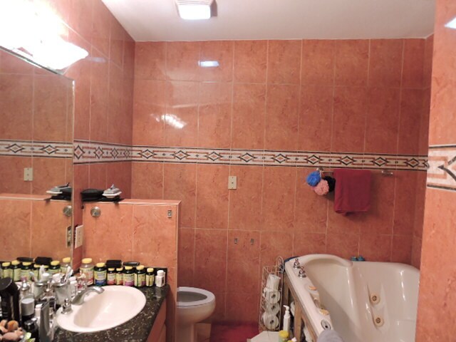More Photos Of 1613 Calle del Norte, Laredo Freestanding For Sale
