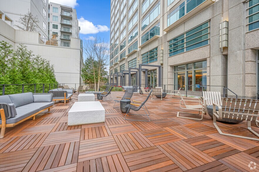 More Photos Of 754 Peachtree St, Atlanta Office For Lease