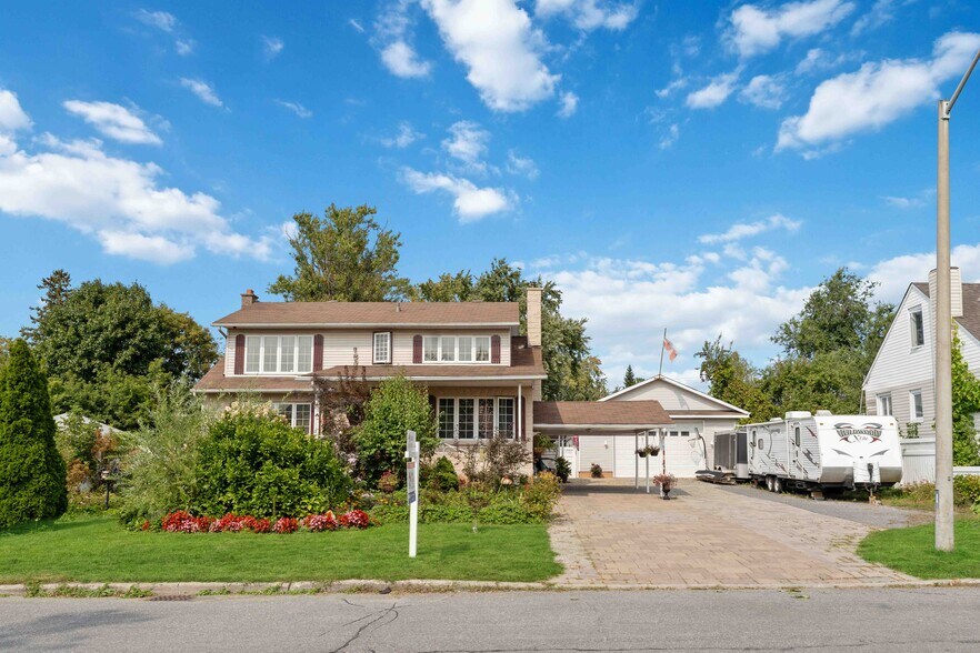 More Photos Of 431 Blake Blvd, Ottawa Land For Sale