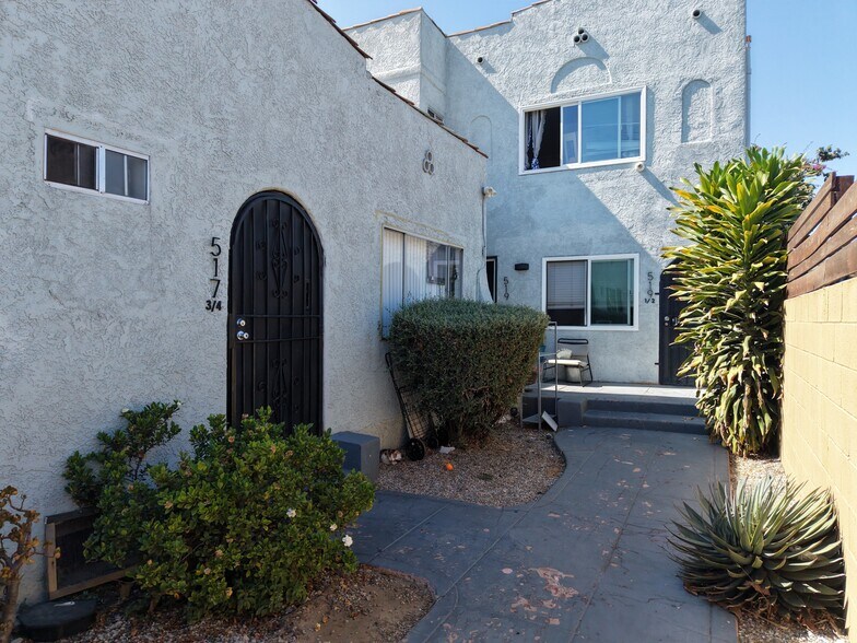 More Photos Of 517 W 42nd Plz, Los Angeles Apartments For Sale