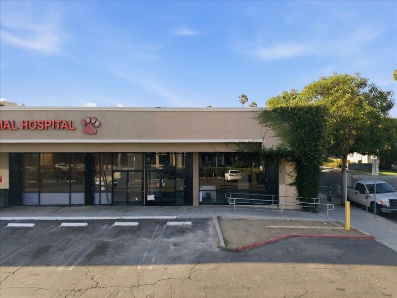More Photos Of 5401-5409 W Sunset Blvd, Los Angeles Unknown For Lease
