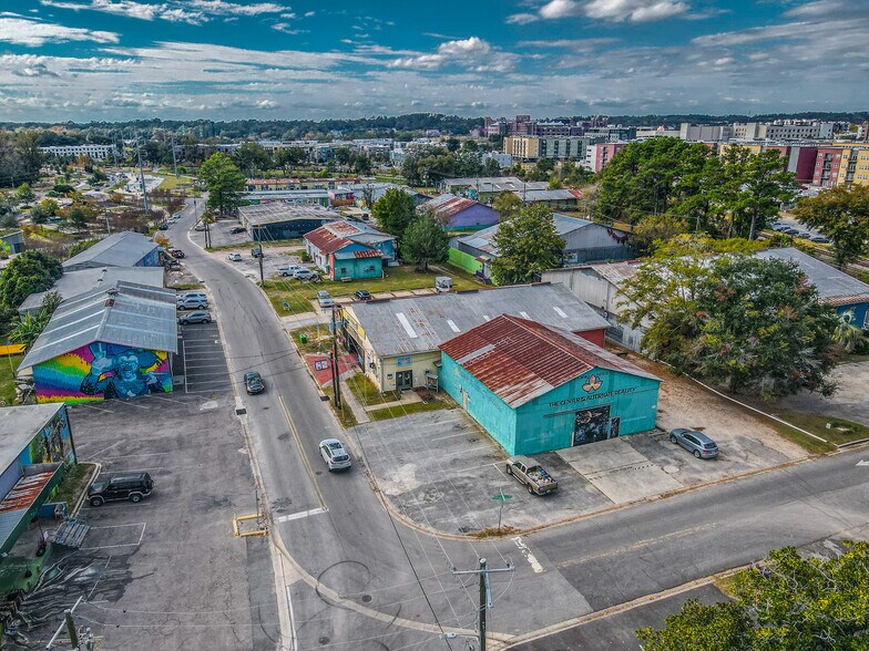 More Photos Of 661-663 Industrial Dr, Tallahassee Warehouse For Lease