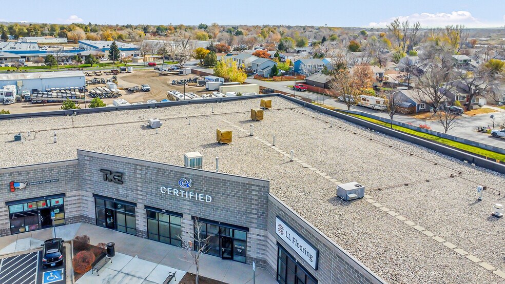 More Photos Of 2415 E Mulberry St, Fort Collins Showroom For Lease