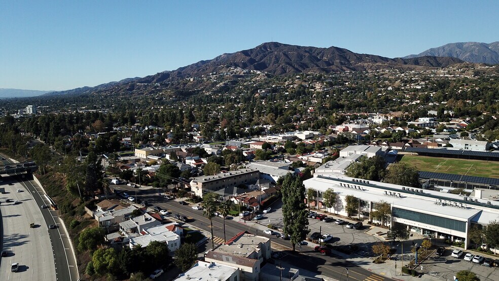 More Photos Of 630 Naranja Dr, Glendale Apartments For Sale