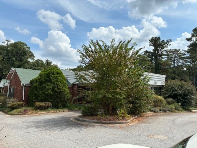 More Photos Of 4530 Janice Dr, Atlanta Assisted Living For Sale