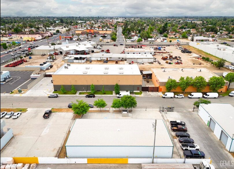 More Photos Of 150 Hayden Ct, Bakersfield Distribution For Sale