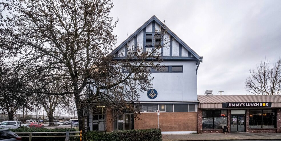 Primary Photo Of 2660 Shaughnessy St, Port Coquitlam Lodge Meeting Hall For Sale