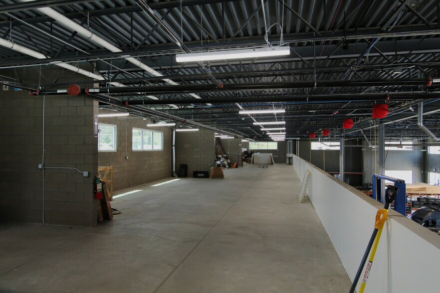 More Photos Of 1260 Brickyard Rd, Golden Manufacturing For Lease