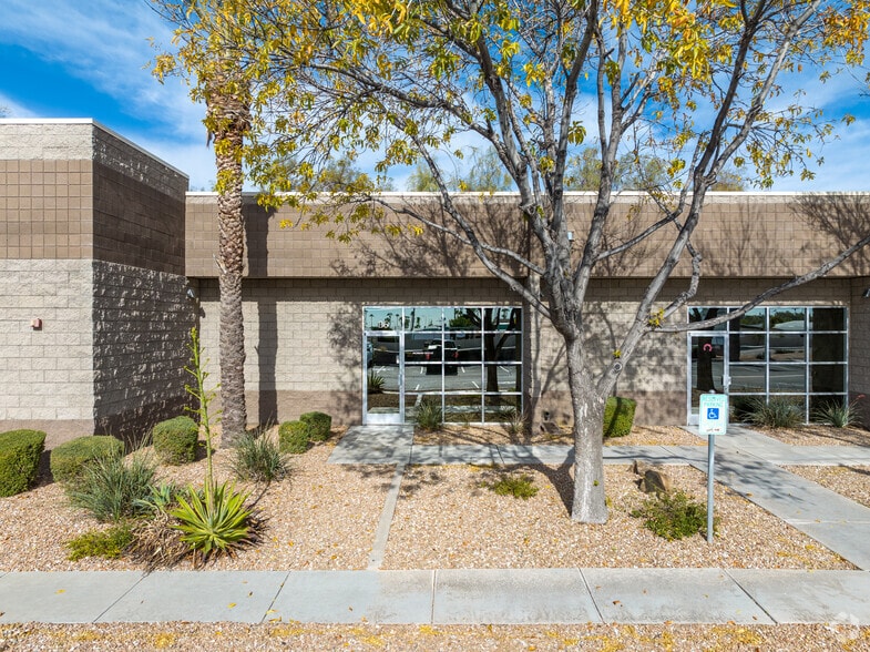 More Photos Of 2080 W Southern Ave, Apache Junction Medical For Lease