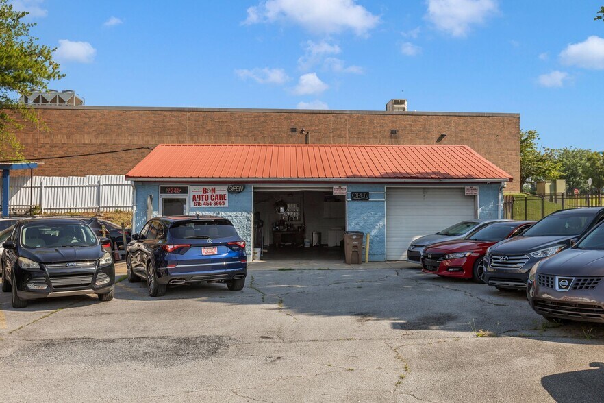 More Photos Of 2245 Murfreesboro Rd, Nashville Carwash For Sale