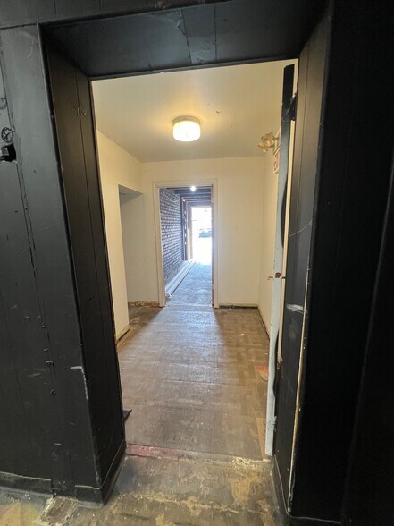 More Photos Of 4539 Montgomery Rd, Cincinnati Storefront Retail Residential For Sale